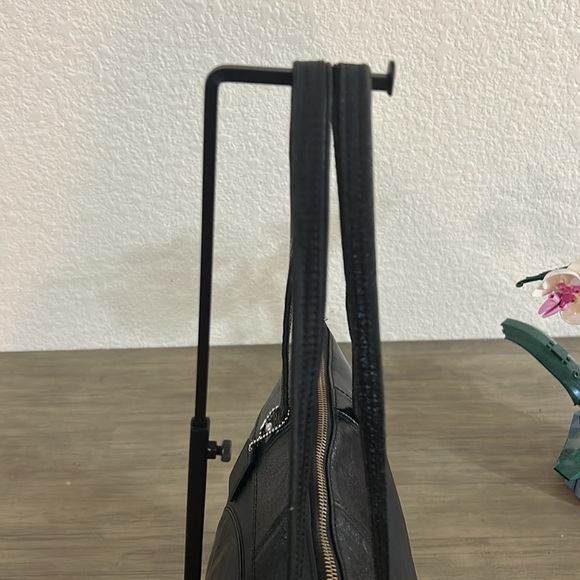 Coach F18336 Laura Signature In Black Leather Tote Purse - Picture 5 of 11